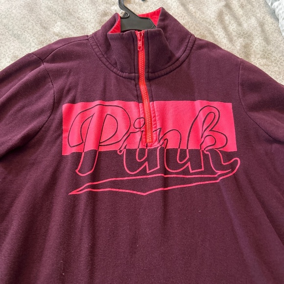Sweater - Picture 1 of 2